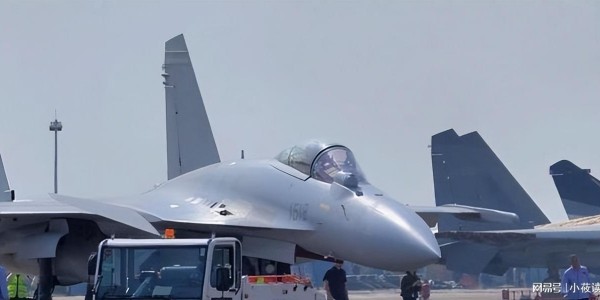 歼-15几乎全部退役，沦为全球最短命舰载机！它究竟有哪些短板？