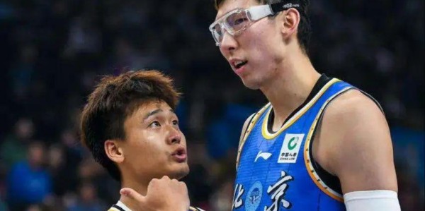 bob半岛体育-格局拉满！CBA本赛季最有冠军相的球队？一特质完胜北京男篮